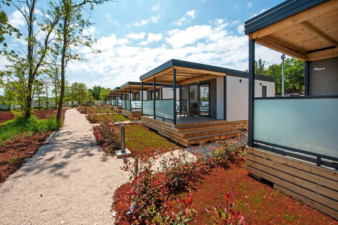 Eurocamp Mobile Homes At Fkk Nudist Solaris 3* Tar-Vabriga